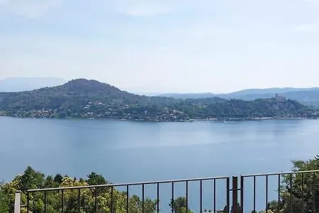 Villa Villa Arona Arona