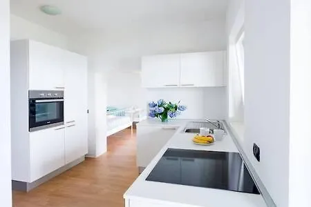 Villa Arona *