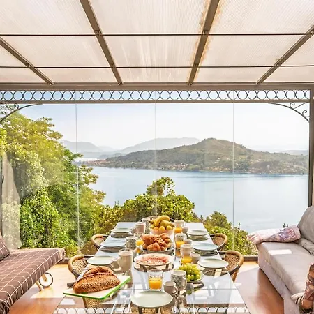 Villa Villa Arona